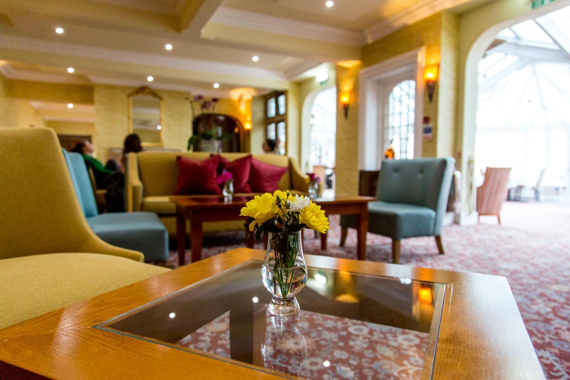 Cricklade House Hotel, Sure Hotel Collection By Best Western Bagian luar foto