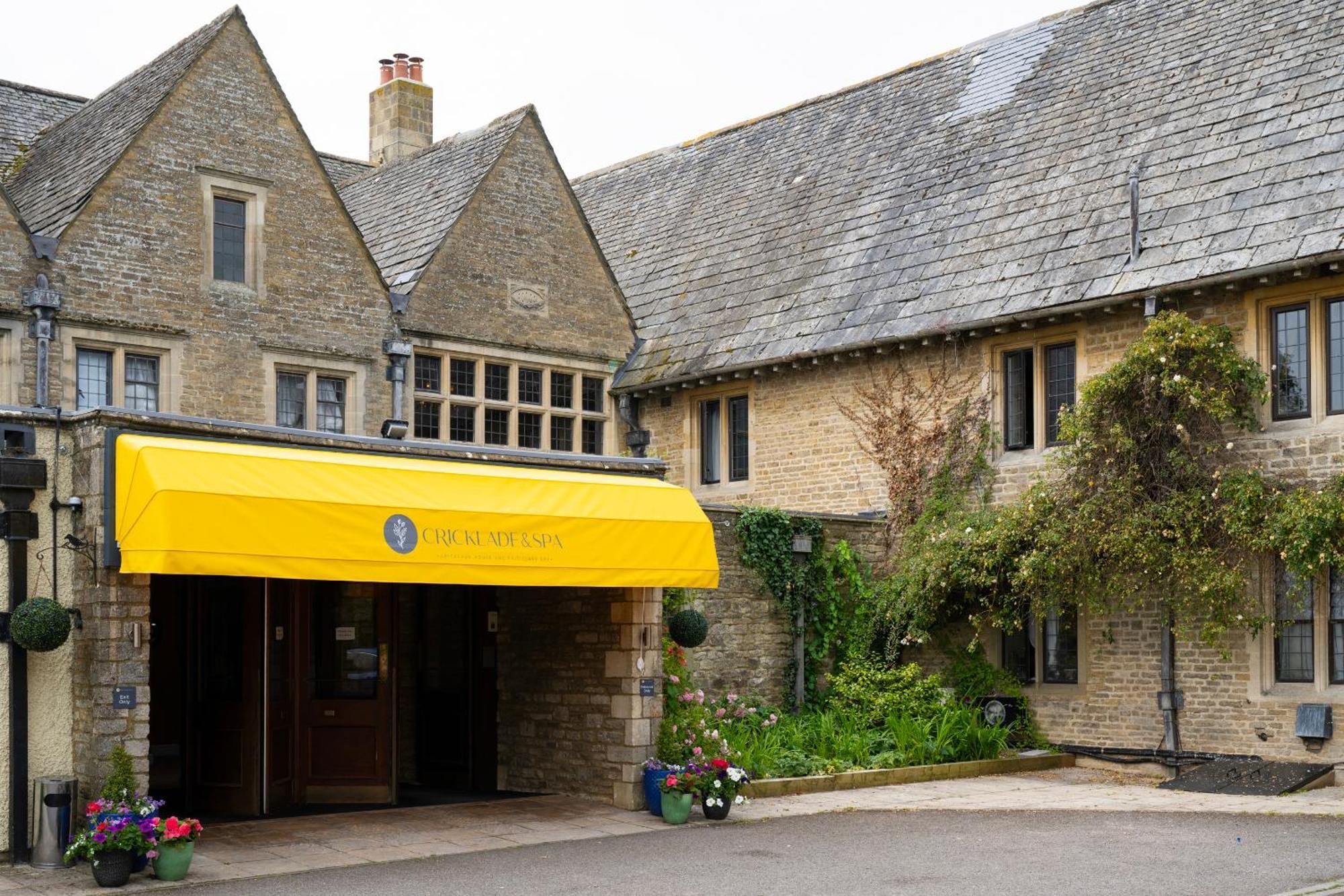 Cricklade House Hotel, Sure Hotel Collection By Best Western Bagian luar foto