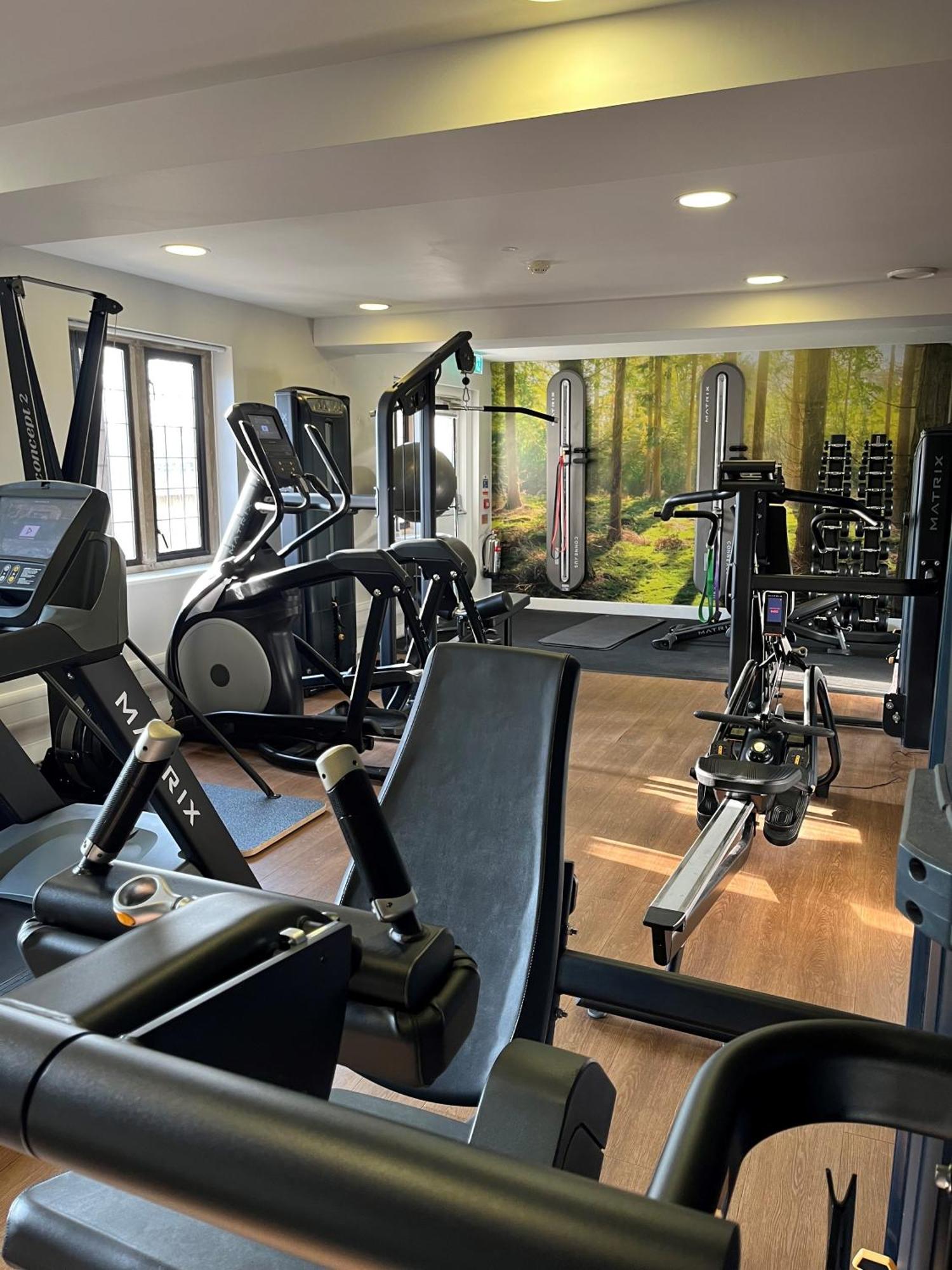 Cricklade House Hotel, Sure Hotel Collection By Best Western Bagian luar foto